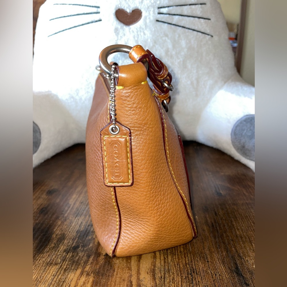 SOLD Coach (8E99) Chelsea Pebble Leather Shoulder Bag with Free bag scarf - Picture 11 of 16